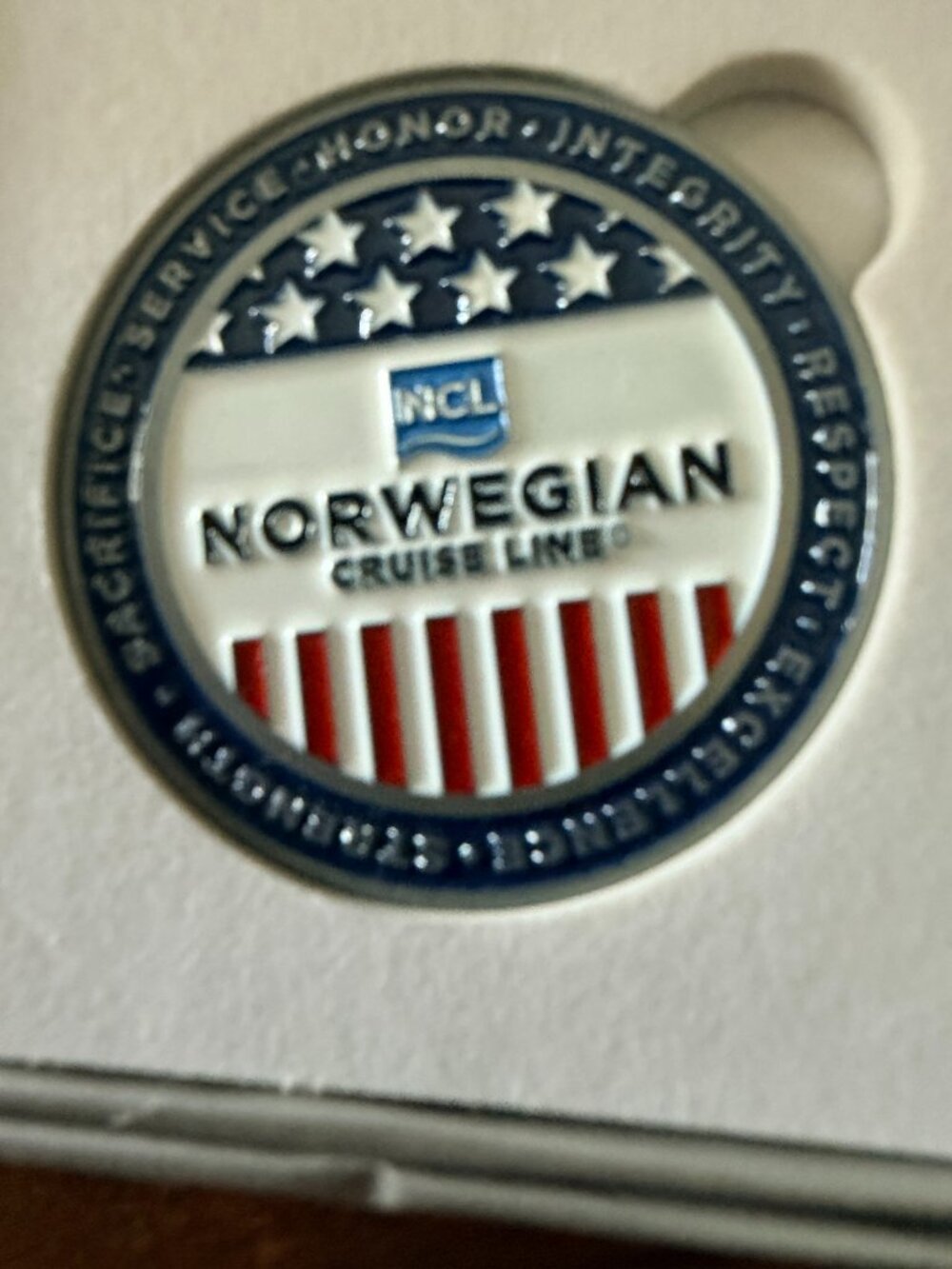 Norwegian Collectable Medalion-Military NW IN BOX